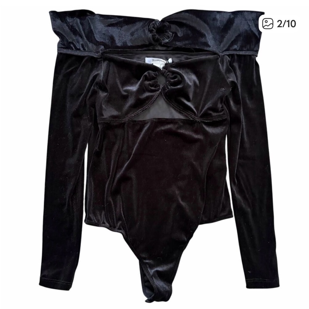 NWT Revolve Glamarous Elegant Black Off-Shoulder Bodysuit - Picture 2 of 5
